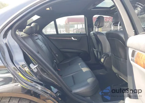 2014 Mercedes-Benz C 250 Sport from USA, damaged, VIN WDDGF4HB1EG220441